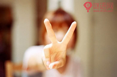 唯美伤感句子:你和我最终擦肩而过6