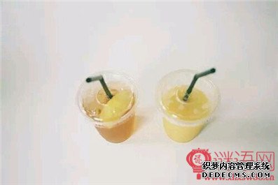 ��Ц���ֶ���