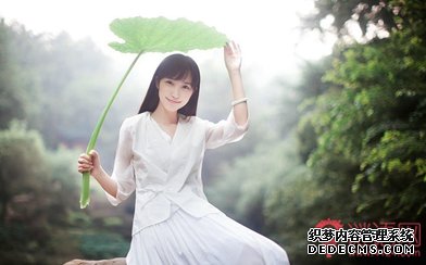 ����Ů���ľ����Ц��¼
