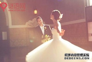 ���ڰ���ľ�������