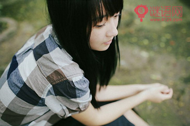 女人年轻的时候首先该干嘛?先挣钱